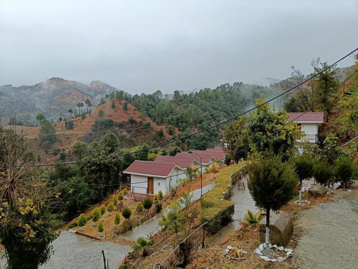 Skywood Resort Shoghi Shogi Экстерьер фото