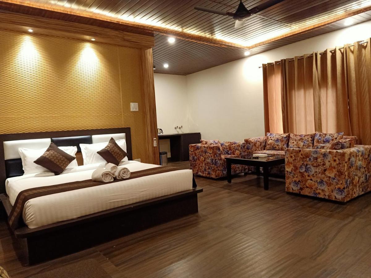 Skywood Resort Shoghi Shogi Экстерьер фото
